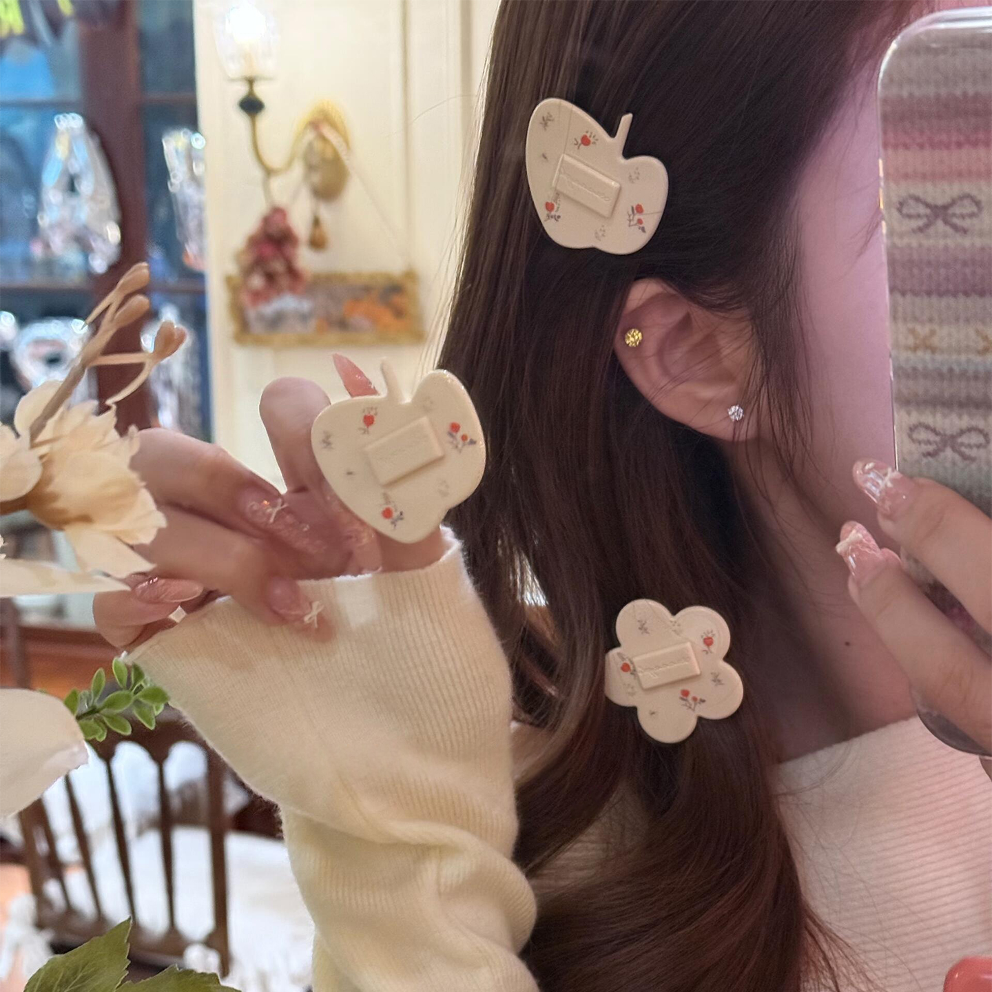 赵露思生日会直播同款苹果发夹