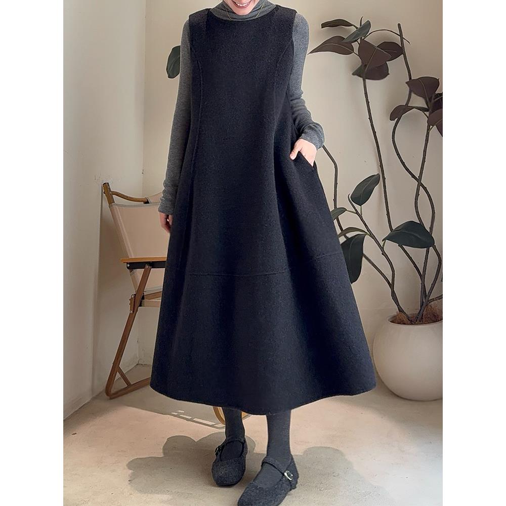 减龄一整套穿搭简约显瘦高领长袖打底衫无袖背心花苞裙时尚套装女