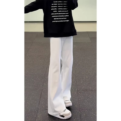 cleanfit白色微喇牛仔裤男