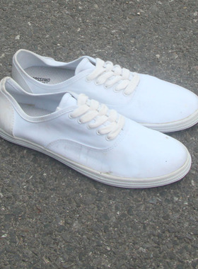 满2包邮8.31瑕疵特价外贸原单女士低帮系带白色牛筋底帆布女鞋