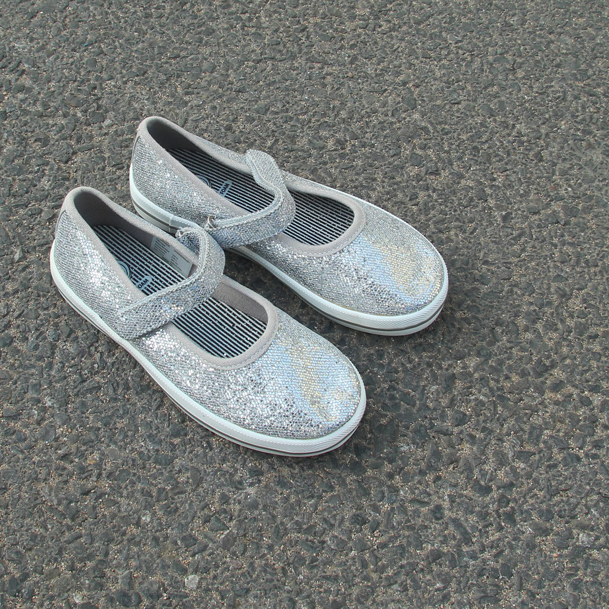 两双包邮1.18瑕疵外贸原单低帮套脚一脚蹬浅口搭扣金光闪童亲子鞋,童鞋/婴儿鞋/亲子鞋,亲子鞋,淘宝优惠券,粉丝福利购,淘宝优惠卷