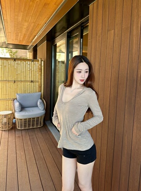 【Dear zhazha】好身材法则~纯欲修身大V领连帽拉链长袖开衫上衣