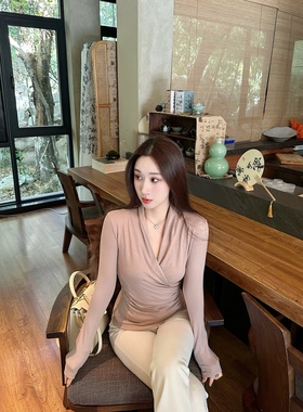 【Dear zhazha】超有女人味~纯欲修身V领交叉褶皱收腰打底衫上衣