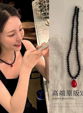 复古黑色串珠项链轻奢高级时尚小众氛围感水滴吊坠锁骨链韩国ins