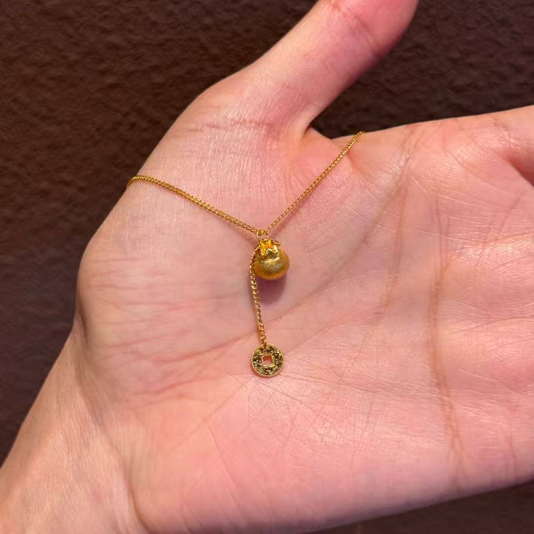 新款时尚碎冰冰流苏钱币福袋套链可调节高级感轻奢锁骨链吊坠项链