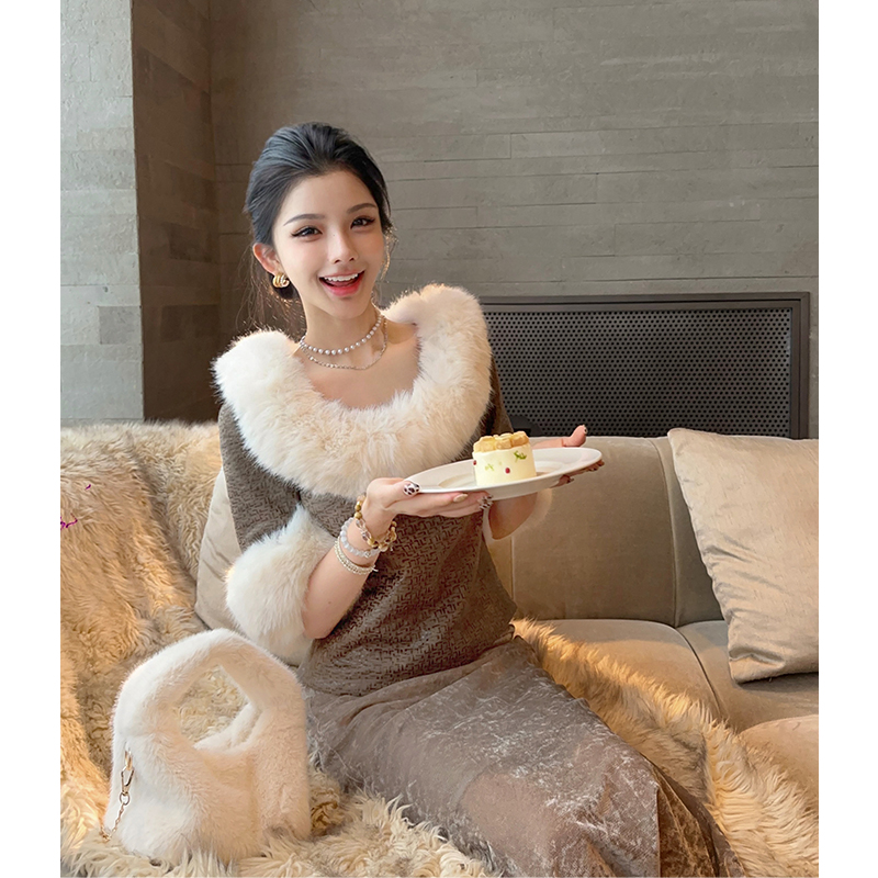 夏媛原创 雪地小猫 白色毛领上衣女2024秋冬新品设计感可拆卸毛毛