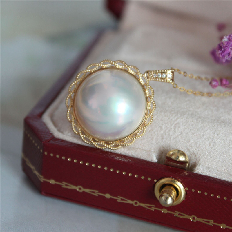 18K金钻石高亮泽海水天然马贝珍珠吊坠白色圆形精致蕾丝镶嵌正品