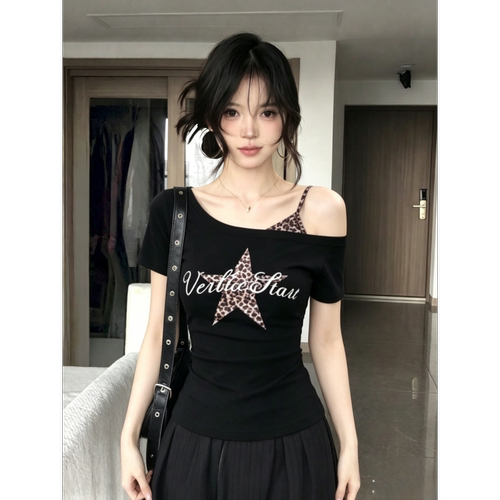 【爆爆糖】豹纹五角星印花T恤女