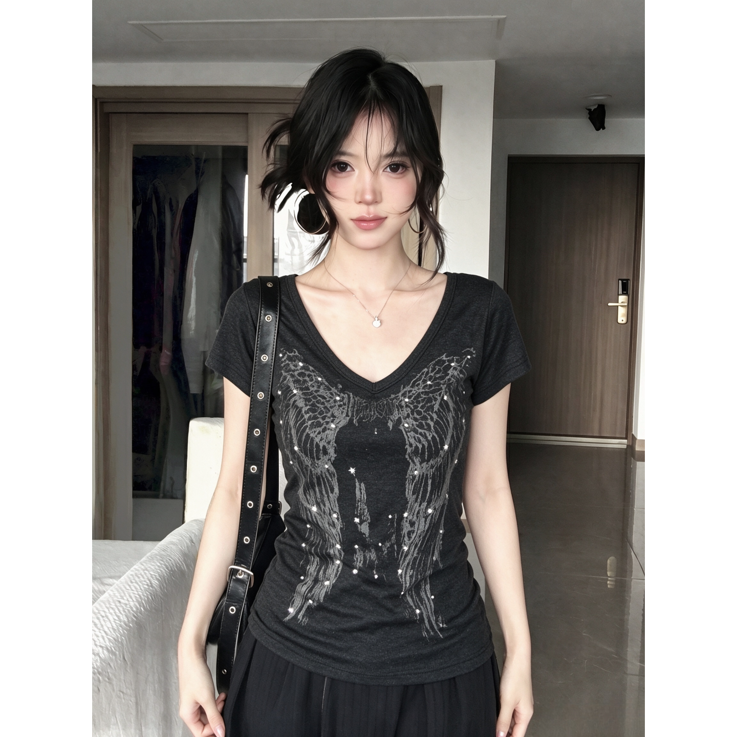 【JHYWZD不响卷】翅膀烫钻T恤女图片