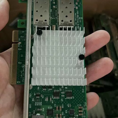 售前询价intenl万兆网卡 x520-da2 感兴趣的话给我留言吧