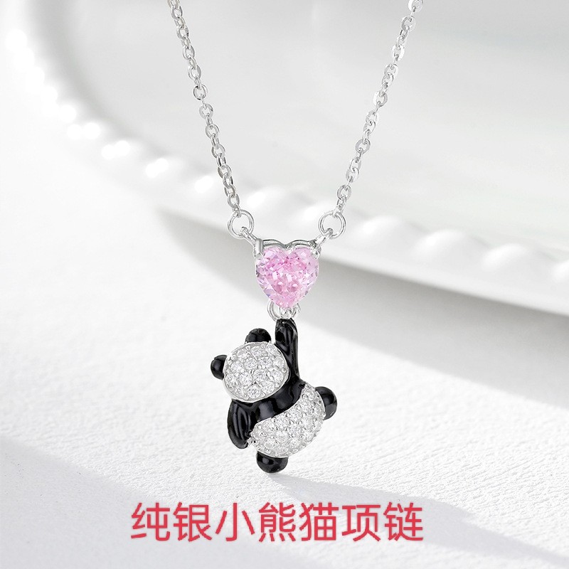 925纯银白金色可爱熊猫吊坠项链女款小众设计感高级轻奢锁骨链