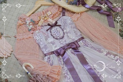 taobao agent [Spot] Inner*Monica's garden lace wood ear -lantern sleeve bottoming shirt lolita inside