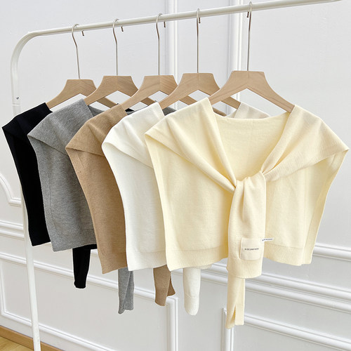 NikkiHaley韩版针织外搭披肩