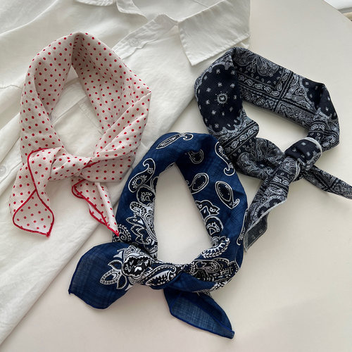 韩代时髦复古小方巾丝巾装饰领巾