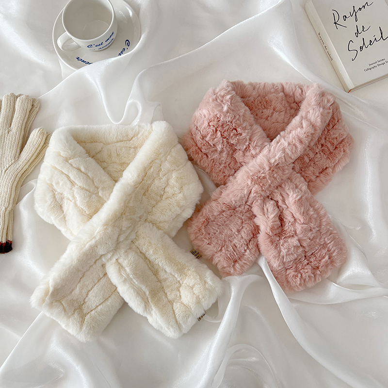 NikkiHaley秋冬季毛绒围脖