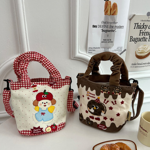 韩版 可爱软萌手提斜挎包高颜值水桶单肩包女学生外出小包包饭盒包