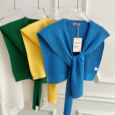 经典绞花针织外搭披肩女