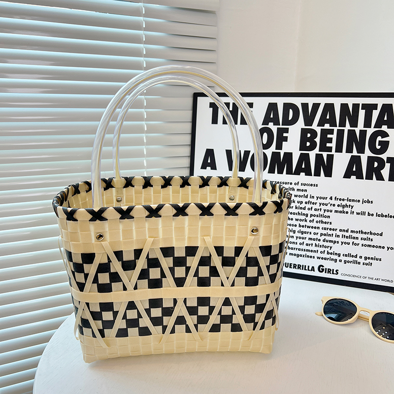 NikkiHaley大手工编制手提包