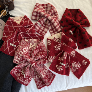 圣诞氛围感红色交叉围脖女冬季保暖软糯百搭费尔岛提花针织小围巾