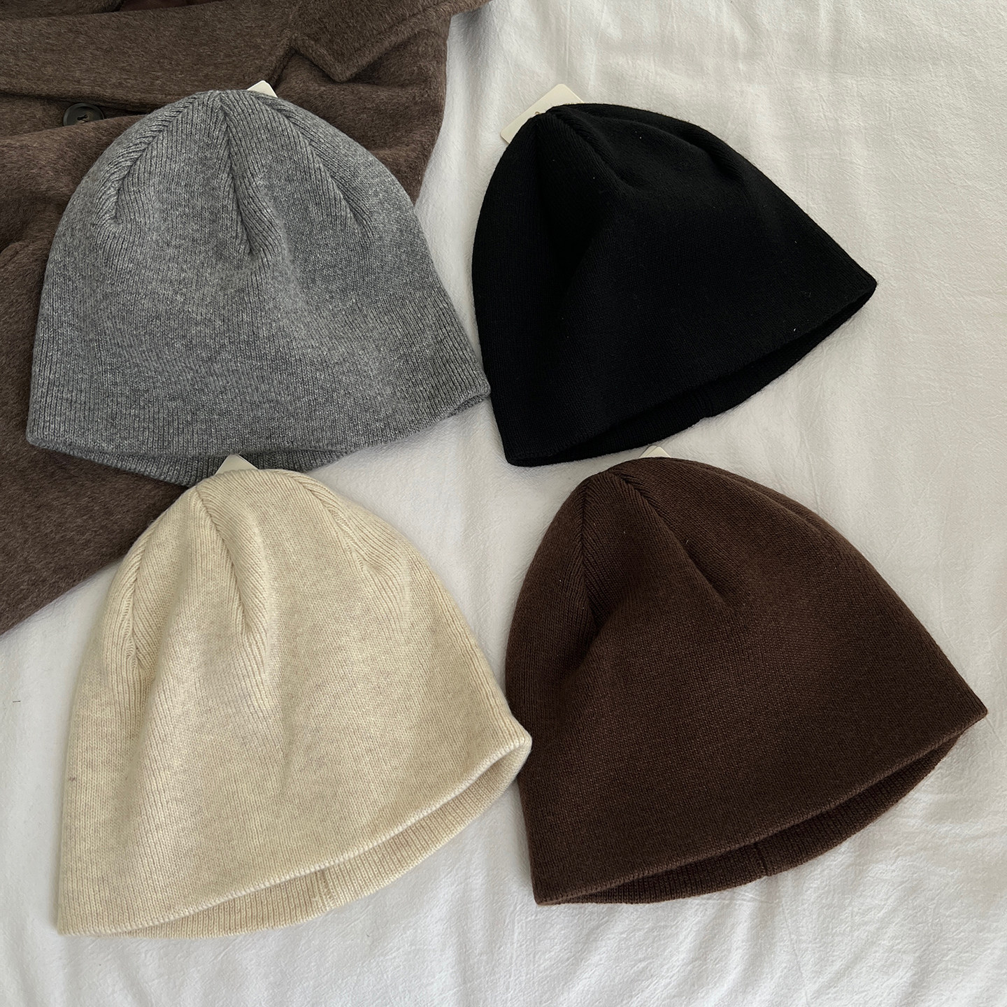 含羊毛纯色光板针织帽男女同款包头帽秋冬新款显脸小双层护耳冷帽,服饰配件/皮带/帽子/围巾,帽子,淘宝优惠券,粉丝福利购,淘宝优惠卷