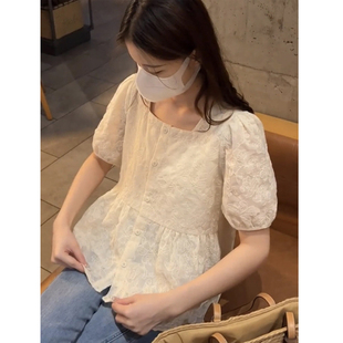 刺绣裙摆蕾丝上衣女夏 收腰遮肚方领娃娃衫 别致漂亮小衫 法式 泡泡袖