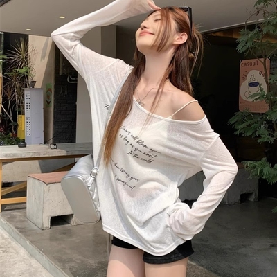 慵懒风字母印花露肩长袖T恤女夏季宽松休闲显瘦百搭薄款防晒上衣