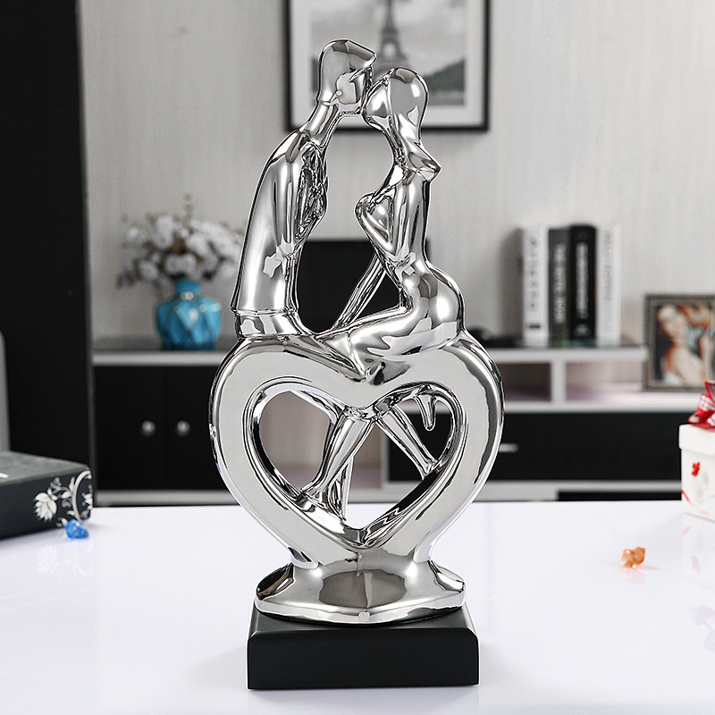 情侣摆件创意爱情卧室桌面房间书房客厅玄关装饰品纪念日结婚礼物在类目 家居饰品, 摆件中 - 来自Buy2taobao.com提供专业的淘宝代购服务