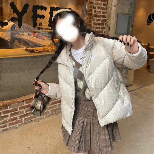 NIKE耐克女子羽绒服宽松夹克宽松立领保暖外套FD8212-104
