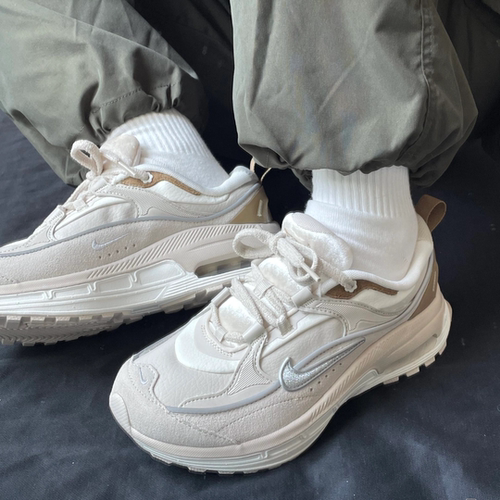 NIKE耐克Air Max Bliss减震女子气垫厚底运动跑步鞋FB1860-101