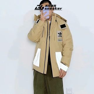 Adidas三叶草2023冬季男女工装运动连帽保暖短款卡其色羽绒服外套