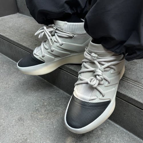 阿迪达斯 Adidas Athletics x Fear of God 联名中帮休闲鞋IE6188