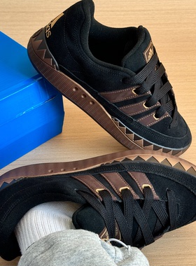 adidas三叶草专柜正品ADIMATIC鲨鱼鞋复古运动滑板鞋面包鞋JR8034