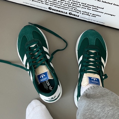 阿迪达斯三叶草CITY RNR boost男女缓震透气复古休闲运动鞋JH9647