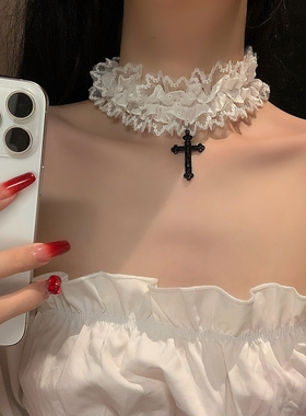 甜酷少女蕾丝十字架吊坠项圈