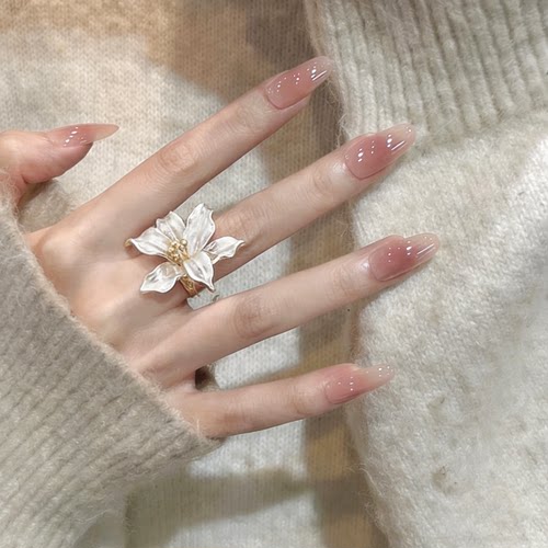 复古高级感夸张鸢尾花戒指