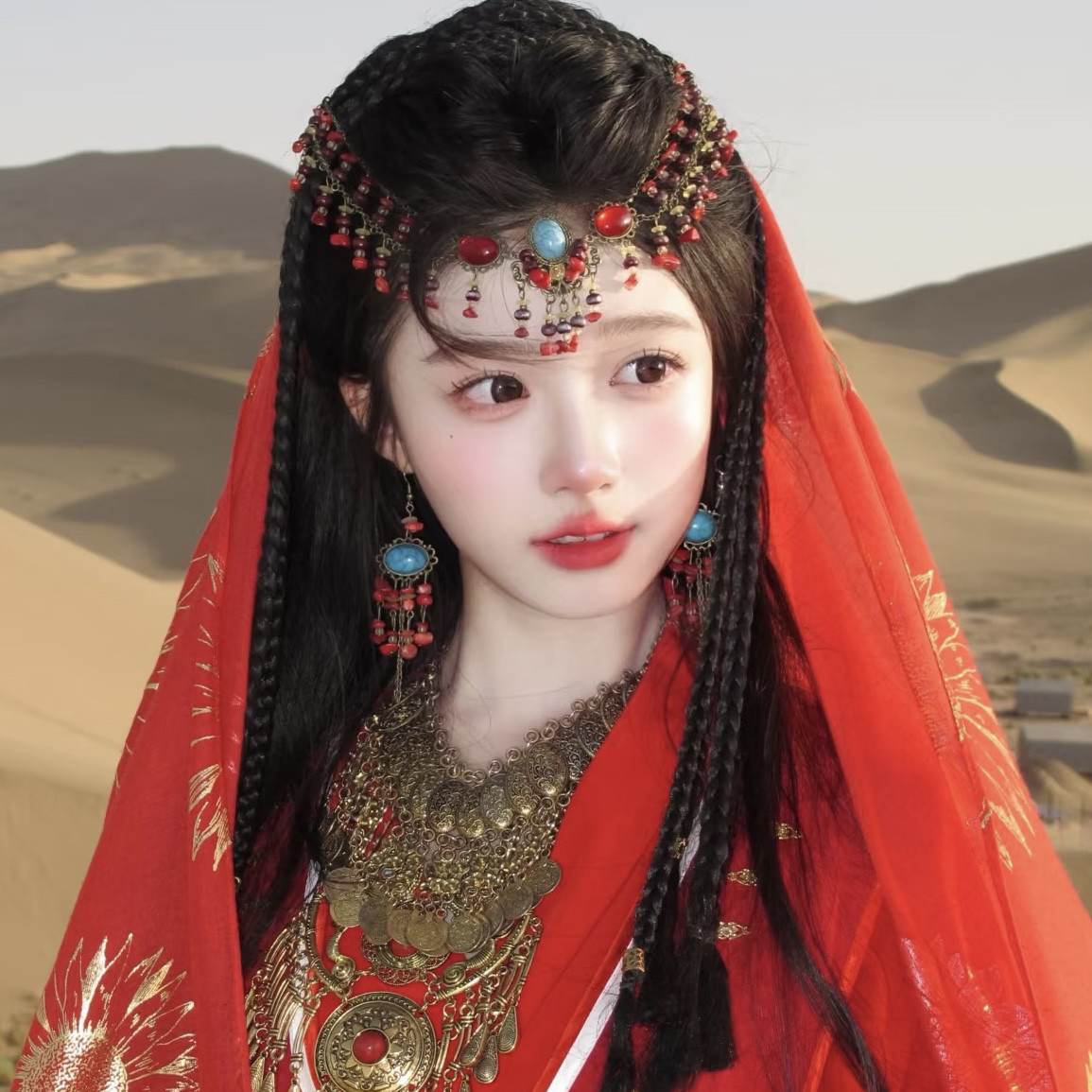 西域少女民族风彩色串珠流苏额饰异域风情藏族头饰古风汉服眉心坠