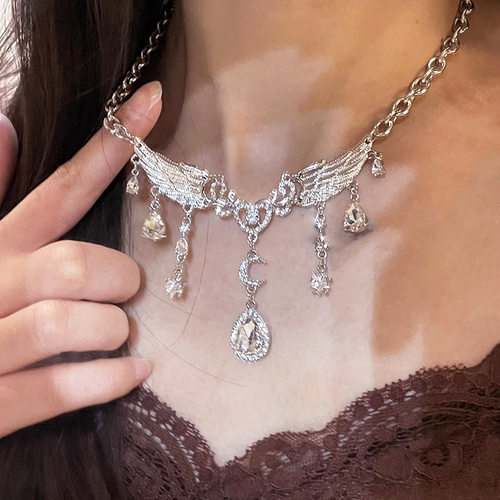 小众设计感天使翅膀流苏项链女轻奢镶钻水滴锁骨链高级感重工颈链 - 封面