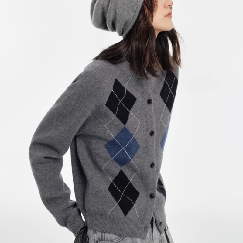 秋冬羊毛衫女菱格显瘦针织开衫