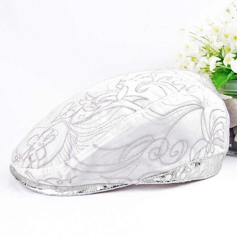 贝雷帽女士夏天优雅刺绣花纹白色遮阳防晒前进帽子女潮鸭舌帽