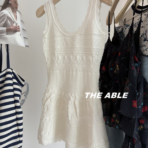 韩系纯欲收腰连衣裙钩花背心短裙