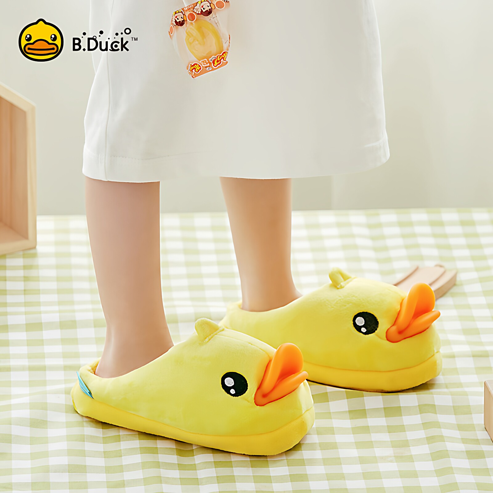 B.Duck小黄鸭儿童毛绒包头拖鞋图片