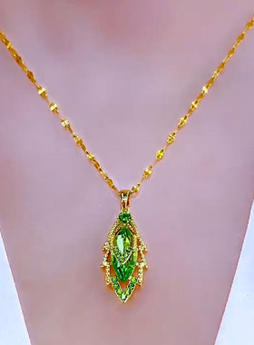 2025年新款绿色枫叶锆石项链日韩