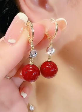 小众设计感耳扣精致红豆耳环闪钻气质耳扣网红相思豆转运珠耳饰女