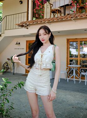penelope泰国品牌 正品 甜美时髦蕾丝系带无袖荷叶边上衣短裤套装