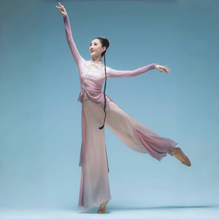 新款中国风古典舞蹈演出服胶州秧歌舞蹈服扇子舞艺考剧目舞台服女