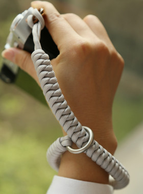 相机腕带手绳加粗编织挂绳防摔适用富士xt5XT30X100v佳能r6尼康Z6