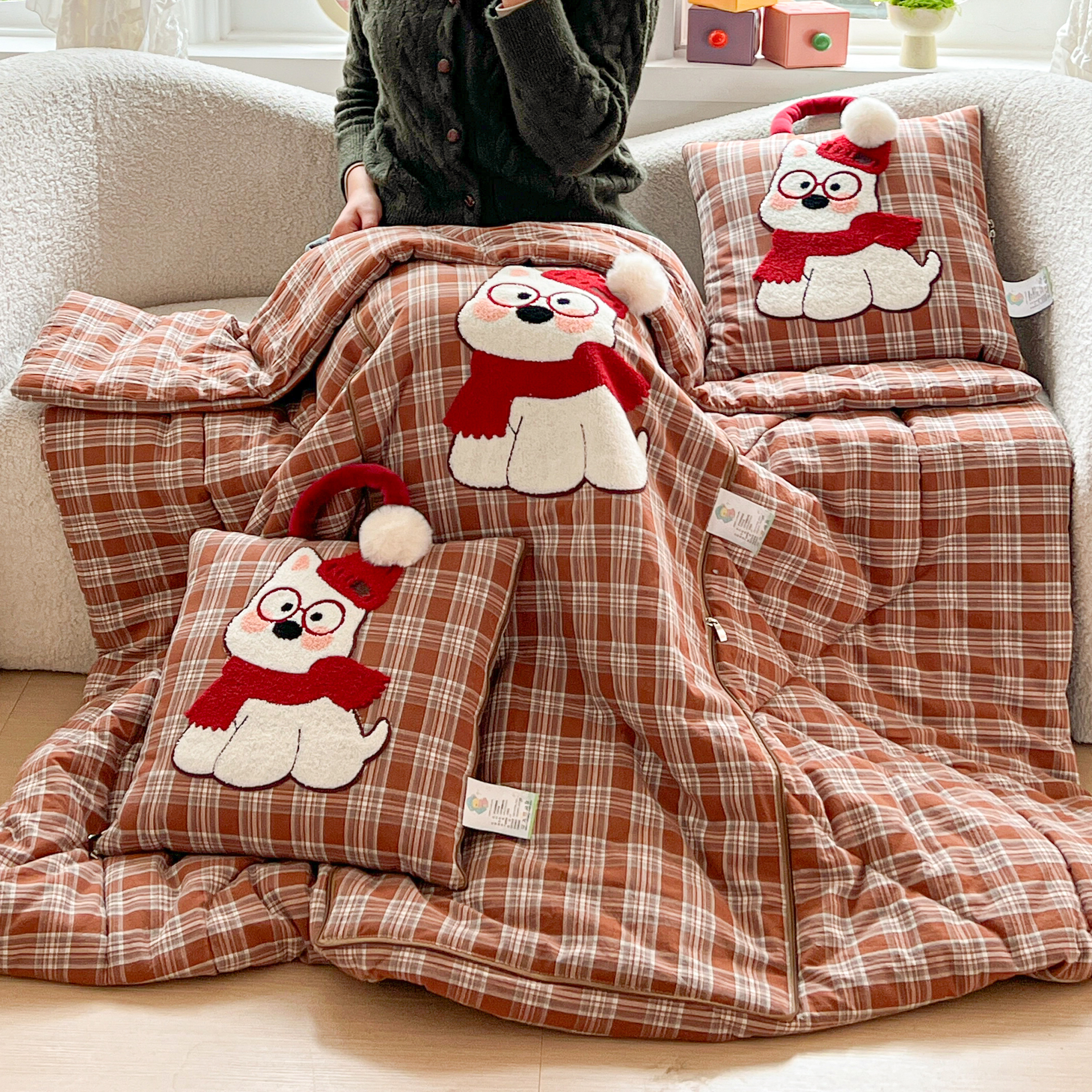 全棉手提款抱枕被子两用学生宿舍午休被办公室车上飘窗纯棉靠枕夏