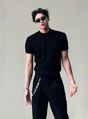 黑色正肩修身短袖男款夏季高级感痞帅美式高街t恤cleanfit半截袖