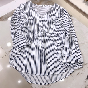 撤柜微瑕女士衬衫设计感小众很仙的新款条纹衬衣大码复古港味上衣