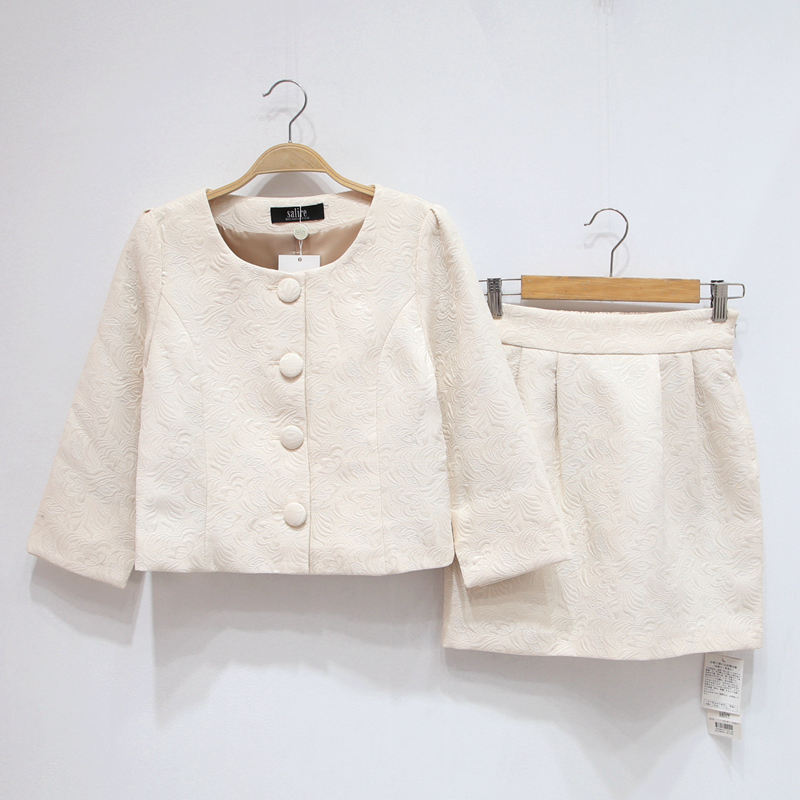 外单亏清女小香风短款半裙可外套